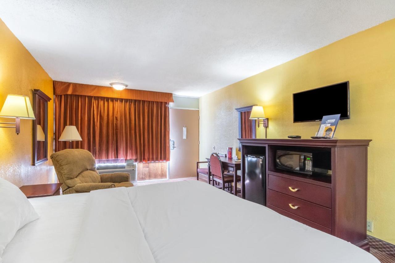 Americas Best Value Inn Of Элк-Сити Экстерьер фото