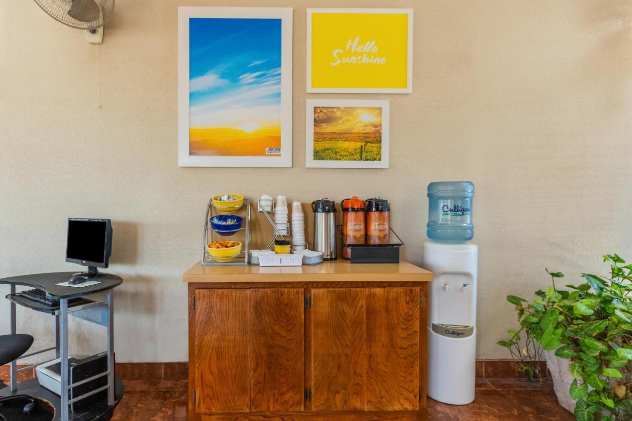 Americas Best Value Inn Of Элк-Сити Экстерьер фото